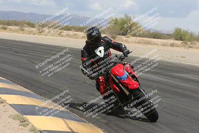 media/May-05-2025-Moto Forza (Mon) [[3c1838c5e5]]/3-C Group/Session 2 (Turn 7 Inside)/